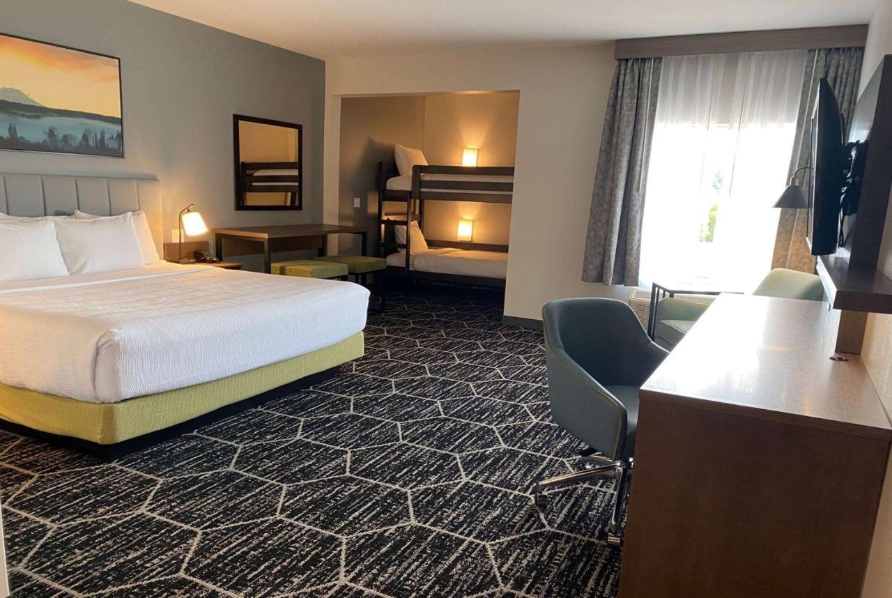Hotel La Quinta & By Wyndham